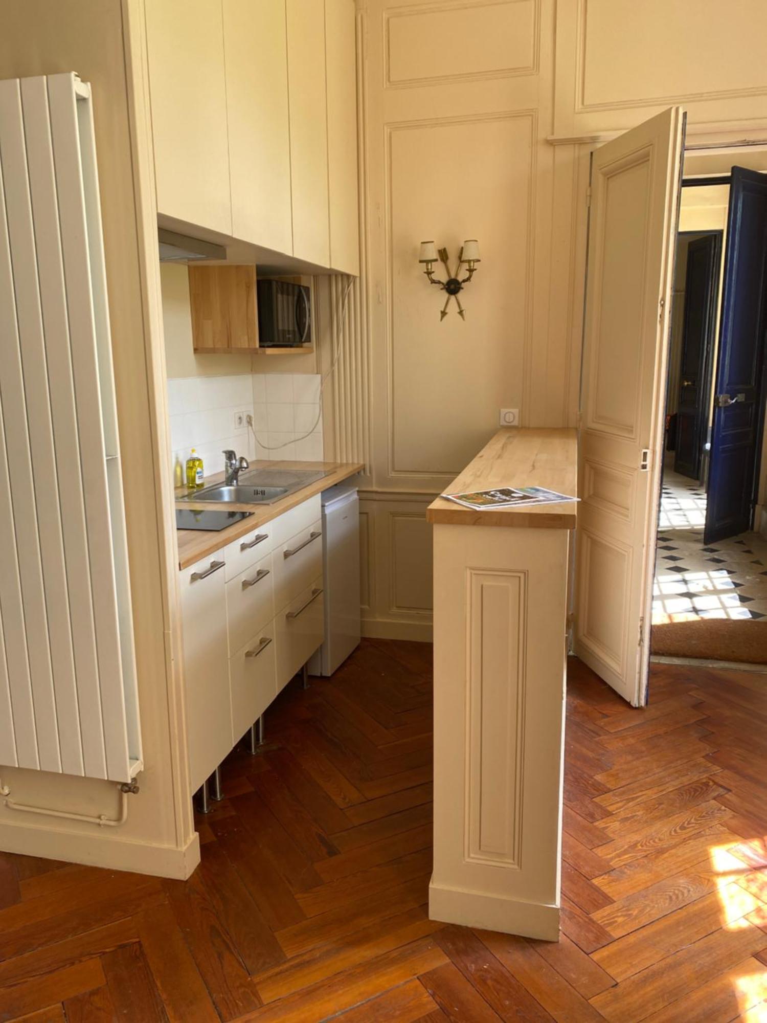 Romeo Apartment Les Andelys Bagian luar foto
